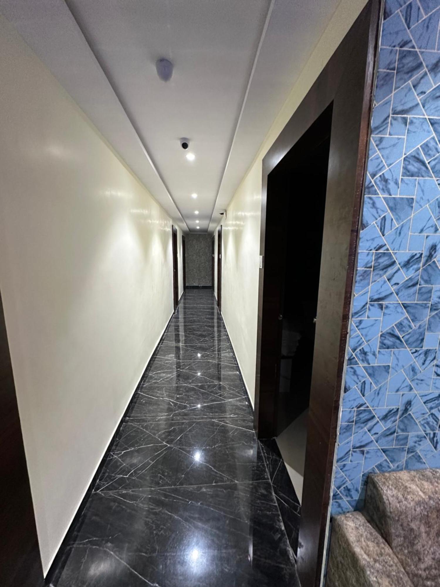Hotel Golden View Vadodara Zewnętrze zdjęcie